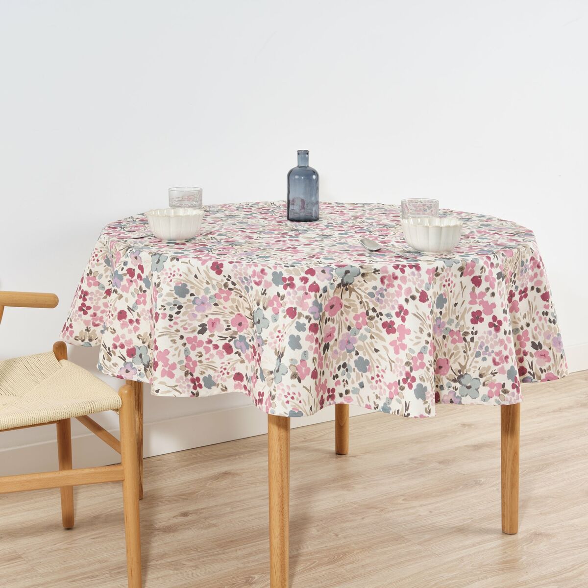 Față de masă rezistentă la pete Belum 0120-52 Multicolor Ø 100 cm Květiny Față de masă rezistentă la pete Belum 0120-52 Multicolor Ø 100 cm Květiny - imagine 1